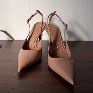 Zara Patent Pointed-Toe Slingback Pumps in Nude
